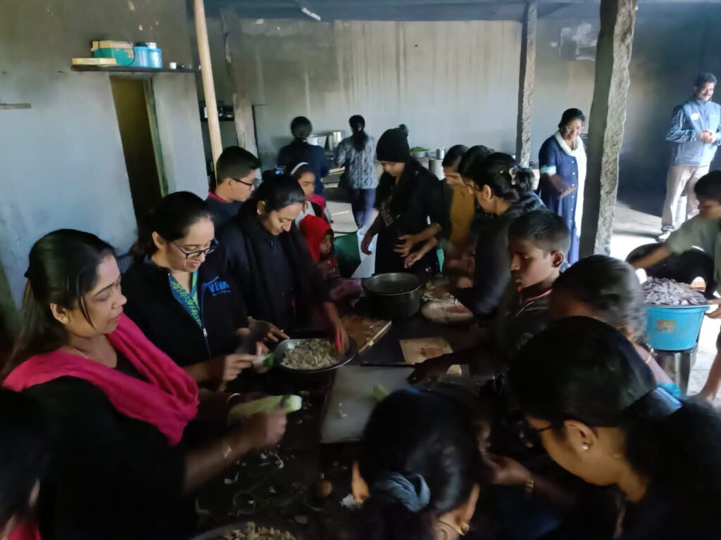 മാതൃവേദിയുടെ നേതൃത്വത്തിൽ  മോണിംഗ് സ്റ്റാർ ഓർഫനേജ് സന്ദർശിച്ചു…